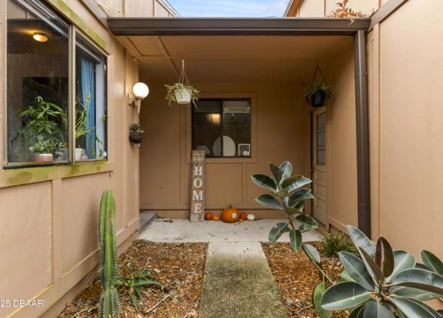 Property at 311 Timberline Trl, Ormond Beach, FL 32174, 3 beds, 2 baths