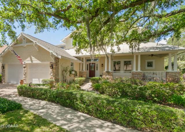 Property at 66 Lagare St, Palm Coast, FL 32137, 3 beds, 2.5 baths