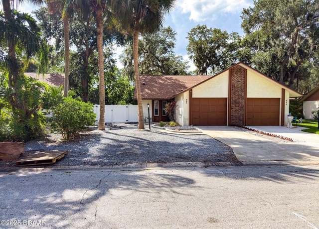 Property at 844 Stonybrook Cir, Port Orange, FL 32127, 2 beds, 1 bath