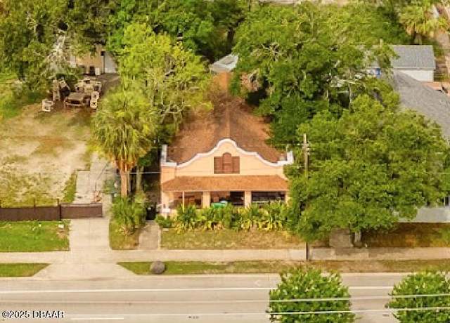 Property at 318 N Ridgewood Ave, Daytona Beach, FL 32114, 2 beds, 1 bath