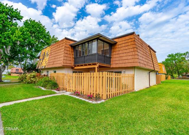 Property at 137 Moonstone Ct, Port Orange, FL 32129, 2 beds, 2 baths