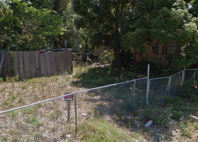 Property at 551 Spruce St, Daytona Beach, FL 32114