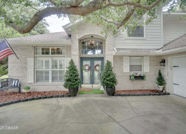 Property at 3916 Oak Crest Cir, Port Orange, FL 32129, 3 beds, 2.5 baths