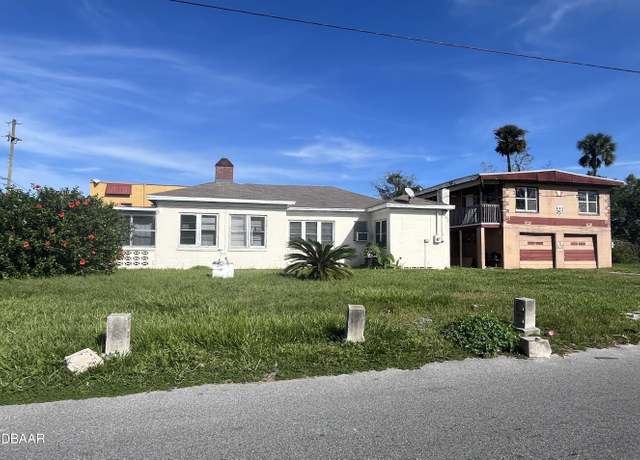 Property at 819 Dr Mary Mcleod Bethune Blvd, Daytona Beach, FL 32114, 3 beds, 1 bath