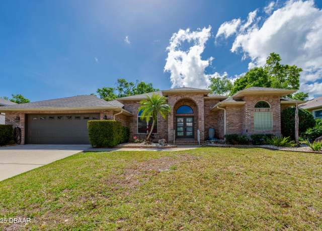 Property at 15 Carrington Ln, Ormond Beach, FL 32174, 3 beds, 2.5 baths