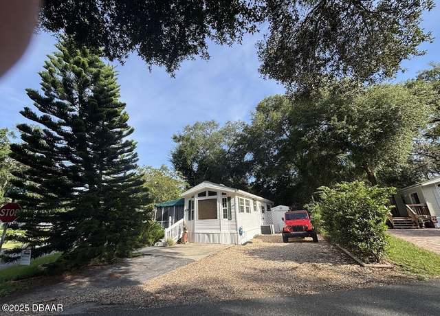 Property at 25155 NE 142nd Lot 212 PL Ln, Salt Springs, FL 32134, 1 bed, 1 bath