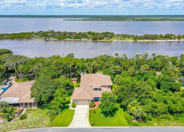 Property at 14 Sand Dollar Dr, Ormond Beach, FL 32176, 3 beds, 2.5 baths