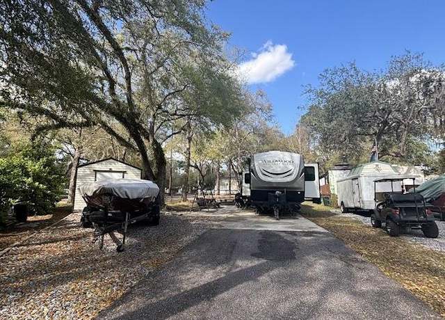 Property at 14116 NE 253rd Ave Rd. Lot 401 Rd, Salt Springs, FL 32134