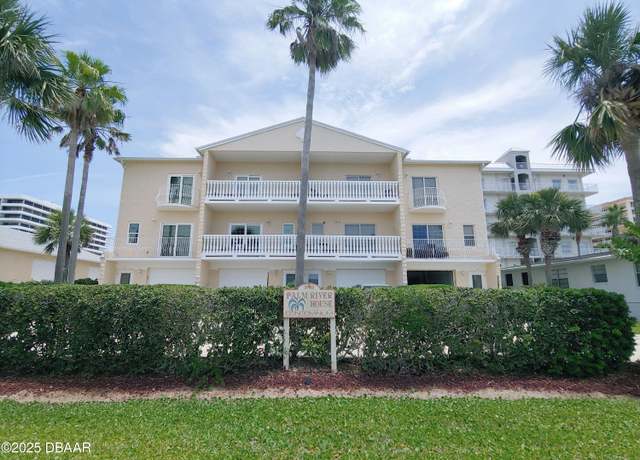 Property at 3753 Cardinal Blvd #3, Daytona Beach Shores, FL 32118, 3 beds, 2.5 baths