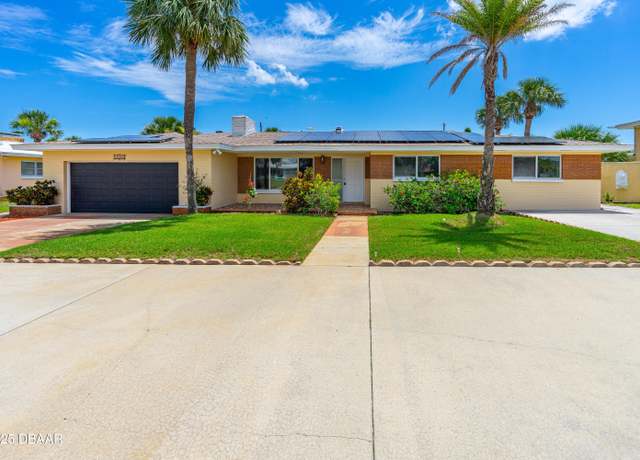 Property at 1104 Jacaranda Ave, Daytona Beach, FL 32118, 5 beds, 4.5 baths