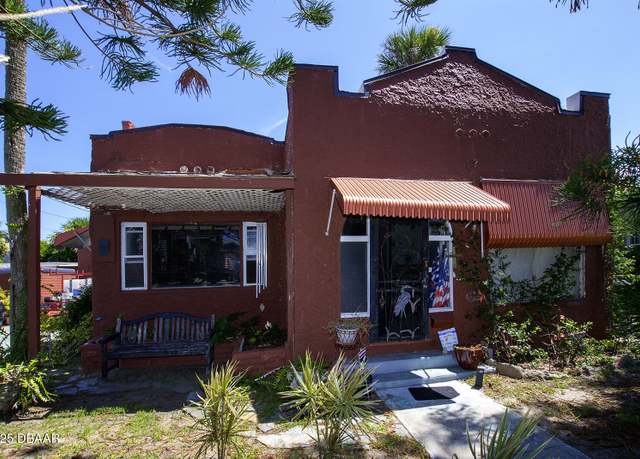 Property at 416 Wisteria Rd, Daytona Beach, FL 32118, 3 beds, 3 baths