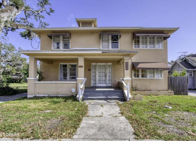Property at 629 S Ridgewood Ave, Daytona Beach, FL 32114, 7 beds, 3 baths