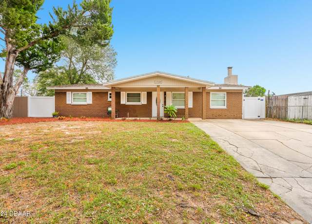 Property at 1509 Primrose Ln, Daytona Beach, FL 32117, 3 beds, 2 baths