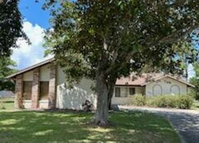 Property at 5808 Westport Dr, Port Orange, FL 32127, 3 beds, 2 baths
