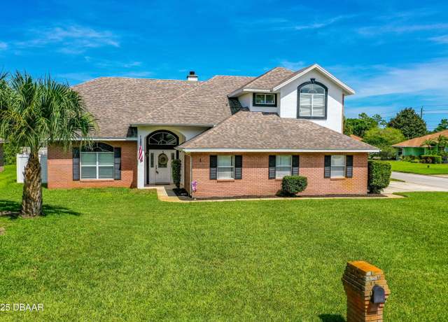Property at 1 Sandpoint Cir, Ormond Beach, FL 32174, 3 beds, 2.5 baths