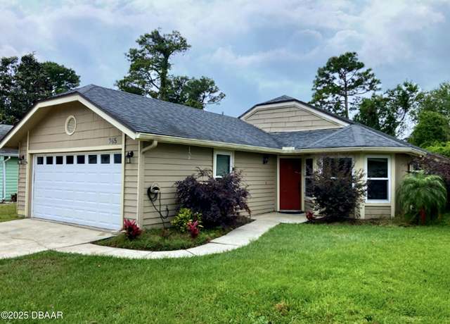Property at 965 Belleflower Dr, Port Orange, FL 32127, 3 beds, 2 baths