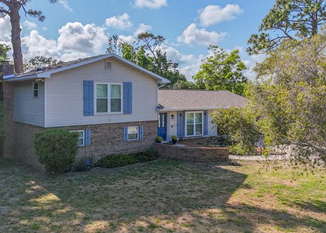 Property at 5840 Trailwood Dr, Port Orange, FL 32127, 3 beds, 2 baths