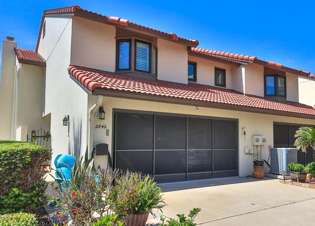 Property at 2942 Sea Oats Cir, Daytona Beach, FL 32118, 3 beds, 2.5 baths