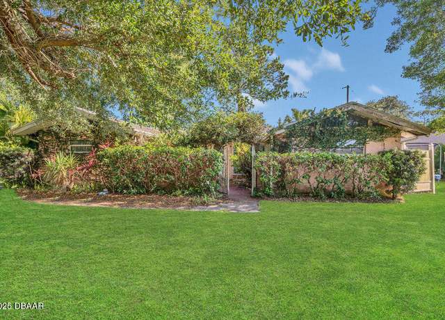 Property at 2212 Woodland Dr, Edgewater, FL 32141, 3 beds, 1.5 baths