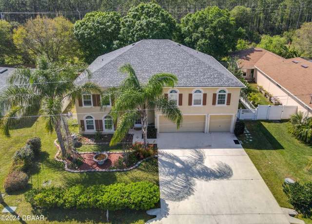 Property at 33 Buffalo Grove Dr, Palm Coast, FL 32137, 6 beds, 4.5 baths