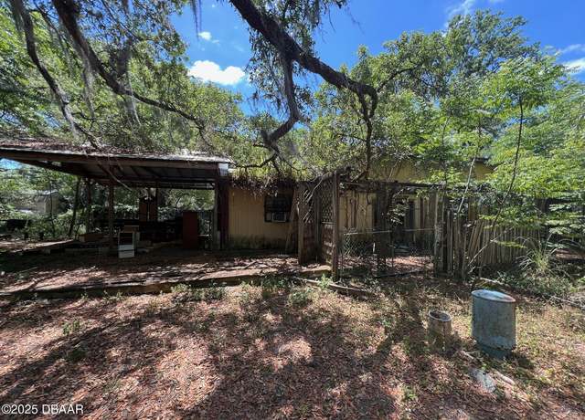 Property at 319 Ruby Ave, Deland, FL 32724, 3 beds, 1 bath