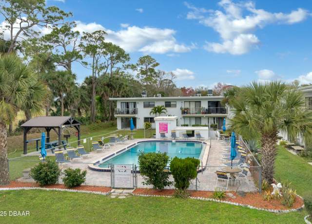 Property at 1504 Virginia Ave #203, Daytona Beach, FL 32114, 2 beds, 2 baths