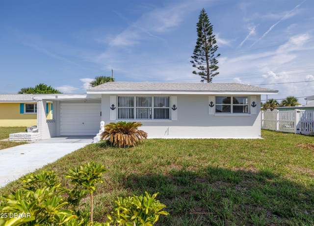 Property at 11 Azalea Dr, Ormond Beach, FL 32176, 2 beds, 2 baths