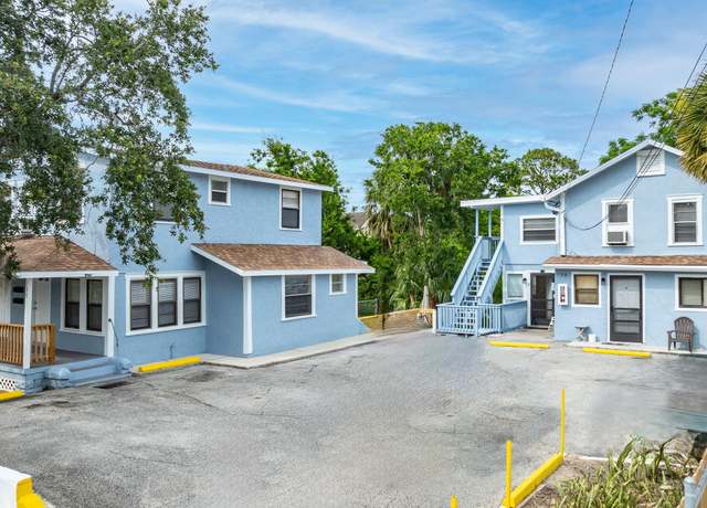 Property at 137-139 S Halifax Ave, Daytona Beach, FL 32118, 6 beds, 5 baths