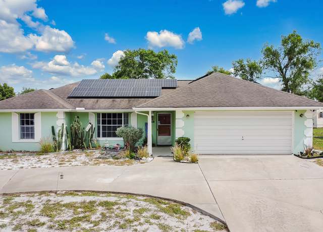 Property at 432 Taylorville St, Deltona, FL 32725, 2 beds, 2 baths