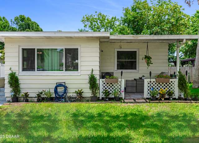 Property at 532 Lafayette St, Port Orange, FL 32127, 2 beds, 1 bath