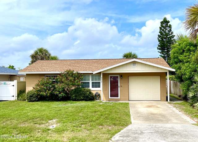 Property at 4002 Oriole Ave, Wilbur-by-the-sea, FL 32127, 2 beds, 2 baths