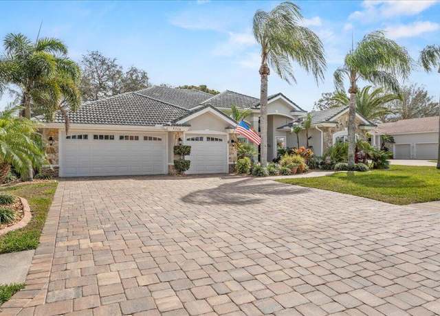 Property at 6119 Oxbow Bend Ln, Port Orange, FL 32128, 4 beds, 3.5 baths