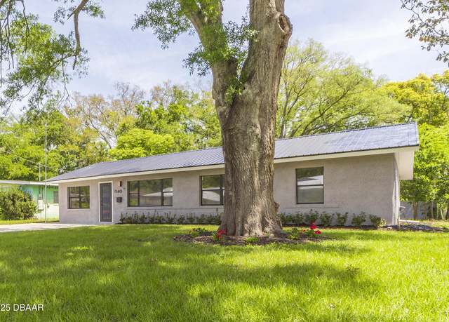 Property at 1140 Hibiscus St, St. Augustine, FL 32084, 4 beds, 2 baths