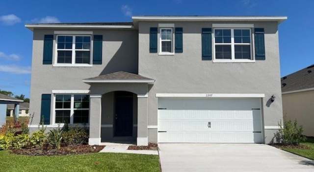 Photo of 2207 Lake Preserve Cir, New Smyrna Beach, FL 32168