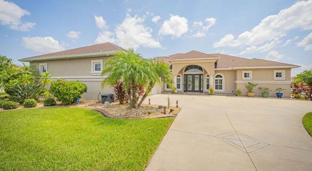 Photo of 507 Luna Bella Ln, New Smyrna Beach, FL 32168