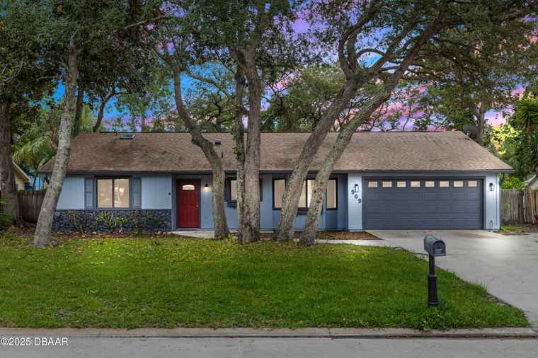 Photo of 909 Brookside Dr Ormond Beach, FL 32174
