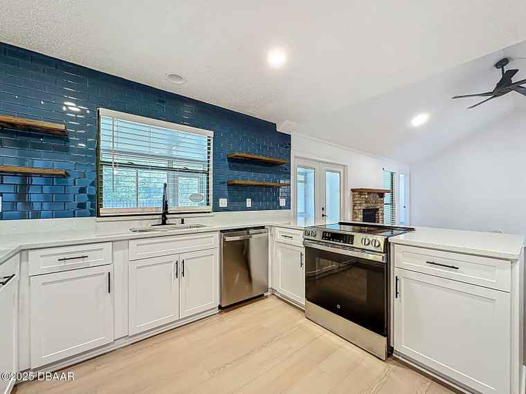 Photo of 4539 Barrington Oaks Dr Jacksonville, FL 32257
