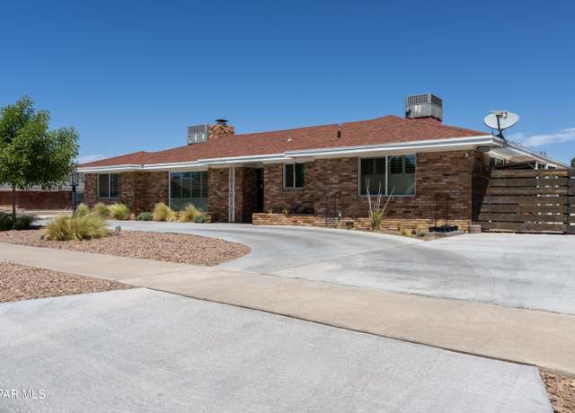 Property at 9707 Darway Dr, El Paso, TX 79925, 5 beds, 3.5 baths