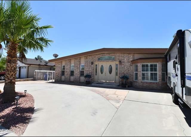 Property at 10916 Miller Barber Dr, El Paso, TX 79936, 4 beds, 2 baths