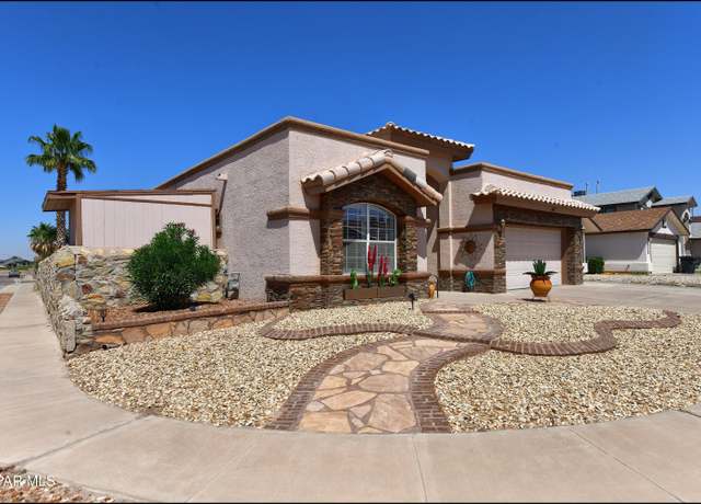 Property at 617 Paseo Mision St, Horizon City, TX 79928, 4 beds, 2 baths