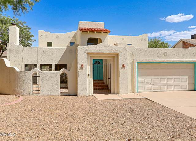 Property at 656 Moondale Dr, El Paso, TX 79912, 4 beds, 2 baths