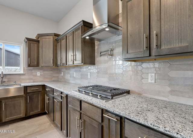 Property at 15169 Conviction Ave, El Paso, TX 79938, 5 beds, 3.5 baths
