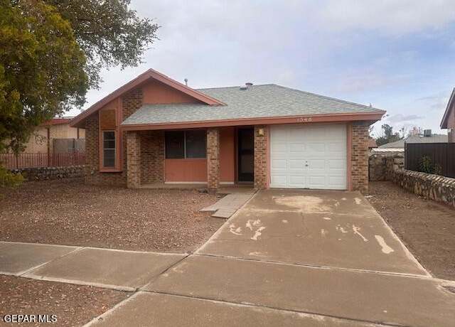Property at 1548 Diego Rivera Dr, El Paso, TX 79936, 3 beds, 1.5 baths