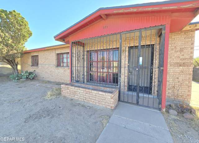 Property at 371 Medina St, El Paso, TX 79905, 3 beds, 2 baths