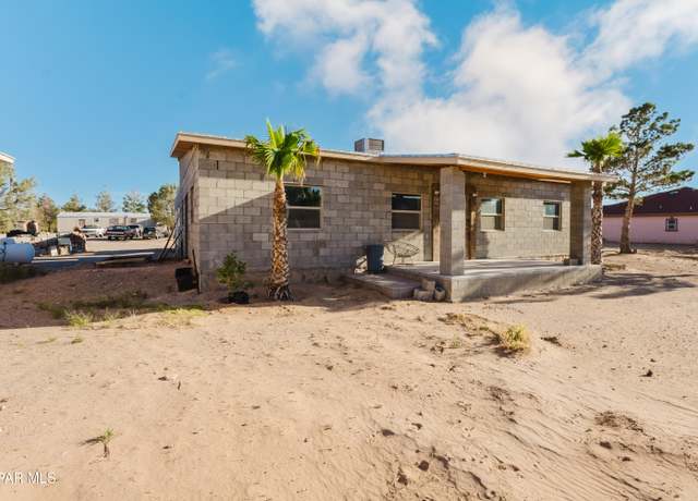 Property at 14850 Bocalusa Ave, El Paso, TX 79928, 3 beds, 2.5 baths