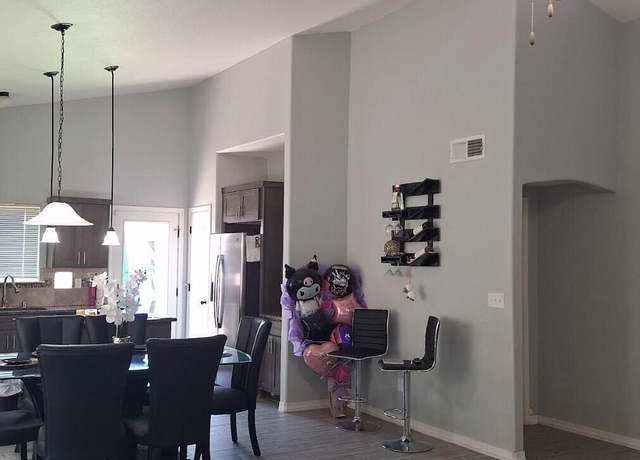 Property at 256 Ancroft Pl, El Paso, TX 79928, 4 beds, 2 baths