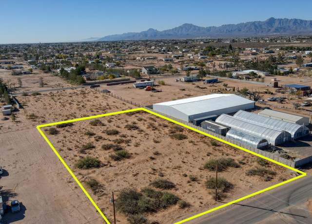 Property at 817 Windmill Dr, Chaparral, NM 88081