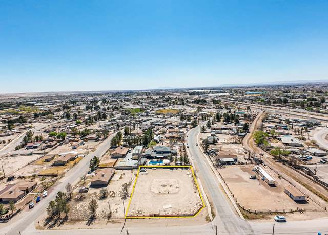 Property at 11301 Sheffield Dr, Socorro, TX 79927