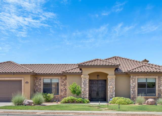 Property at 6258 Franklin Moor Dr, El Paso, TX 79912, 5 beds, 5.5 baths