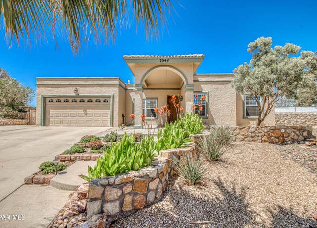 Property at 7044 Crown Ridge Dr, El Paso, TX 79912, 4 beds, 2 baths